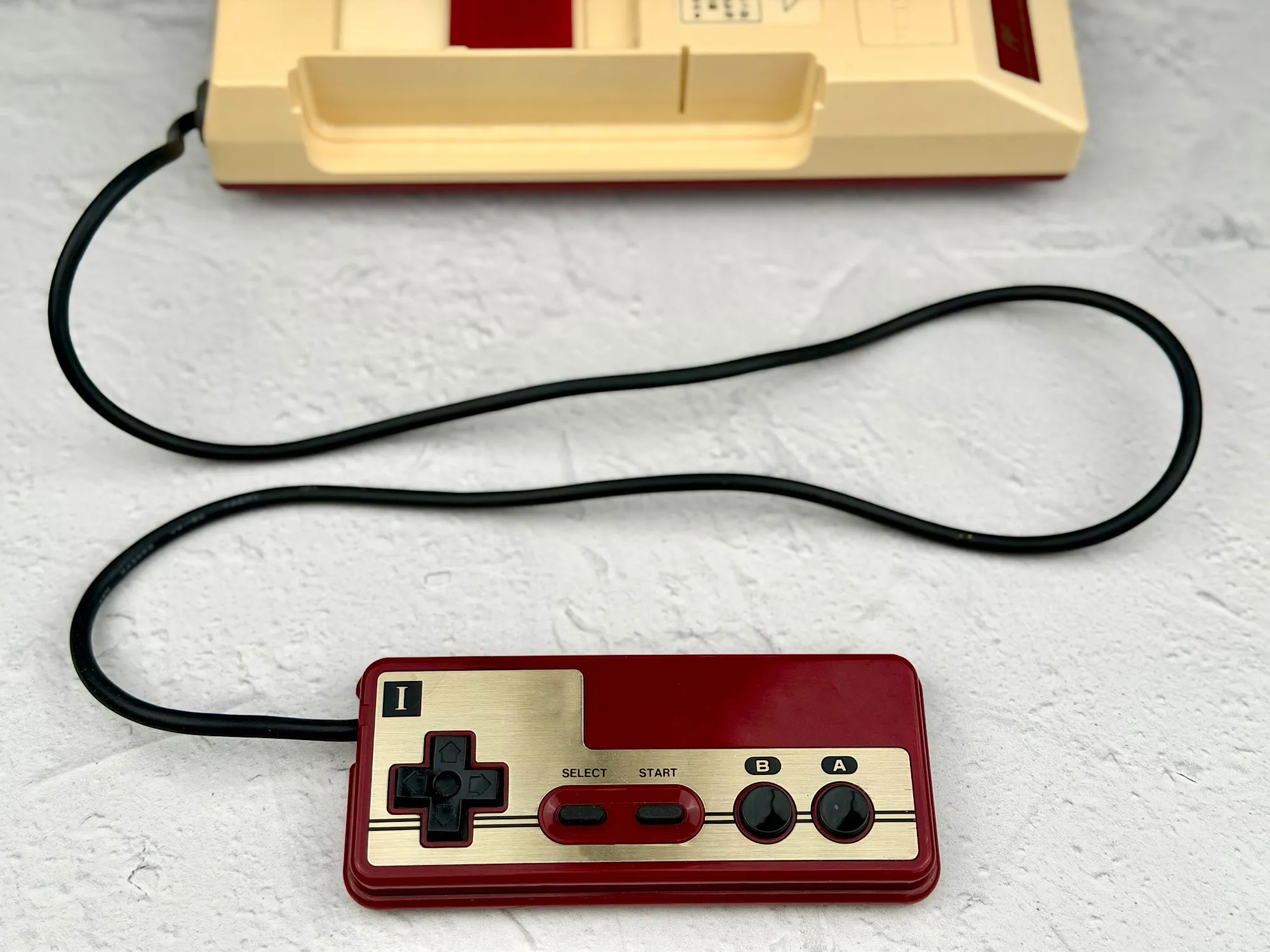 Nintendo Family Computer Famicom длина кабеля контроллера Nintendo Family Computer Famicom длина кабеля контроллера