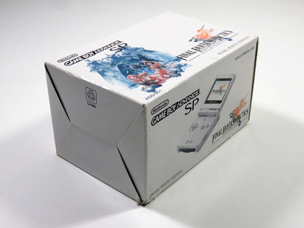 Game Boy Advance SP Final Fantasy упаковка