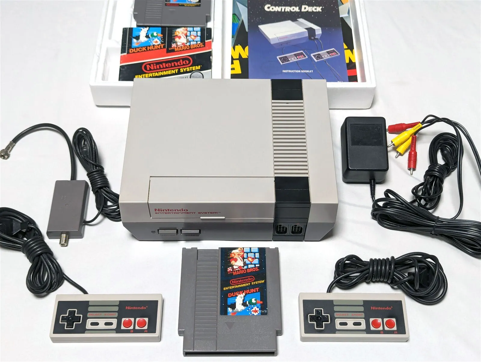 Nintendo Entertainment System (NES) — box contents Nintendo Entertainment System (NES) — box contents