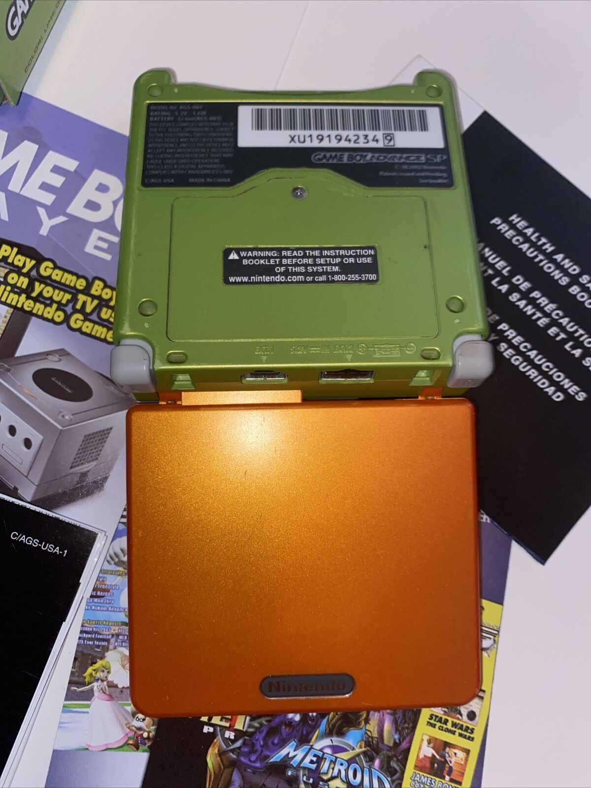 Game Boy Advance SP Lime/Orange